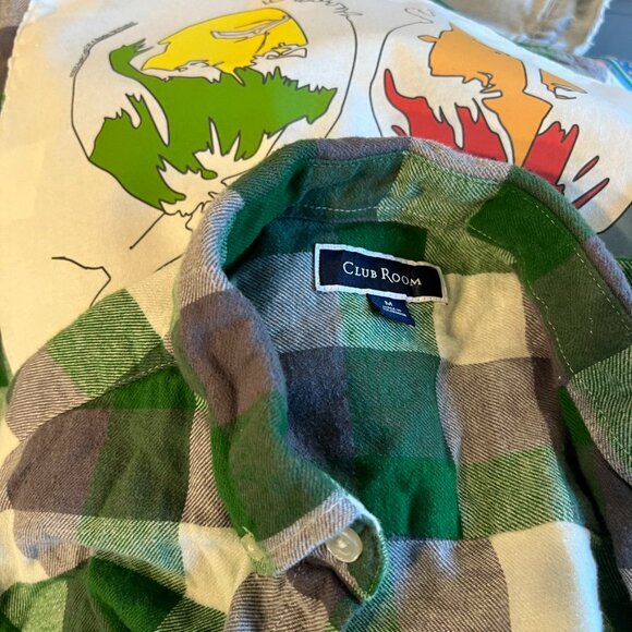 The Beatles Upcycled Flannel | Oversized Women’s Band Shirt | One-of-a-Kind - Picture 4 of 4